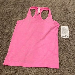 Lululemon top